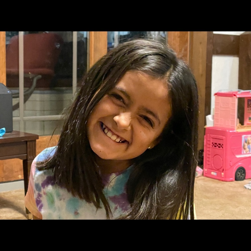 Meet your Posher, Olivia